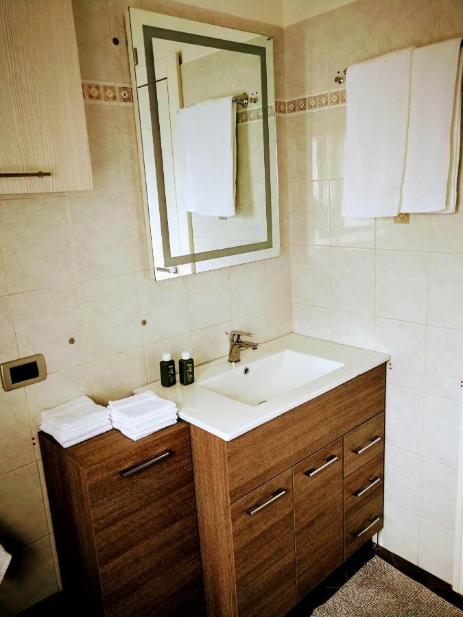 דירות Casa Matteotti Mezzana Trentino מראה חיצוני תמונה